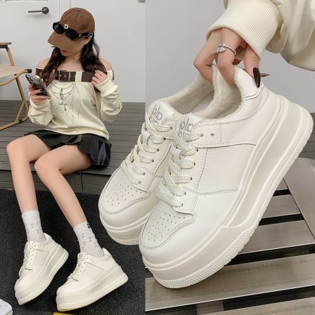 【质保一年 断底包换】白月光系列~时尚百搭加绒厚底休闲小白鞋2602