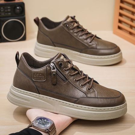 冬季新款中帮板鞋男百搭加绒高帮运动休闲鞋皮面软底鞋子男韩版