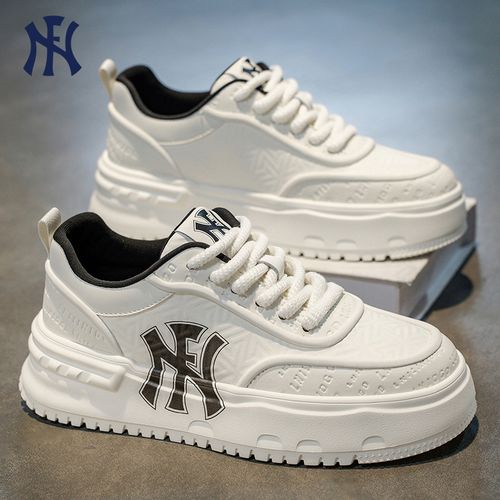 FN男鞋秋季2026潮流百搭休闲板鞋青少年运动厚底内增高爆款面包鞋主图