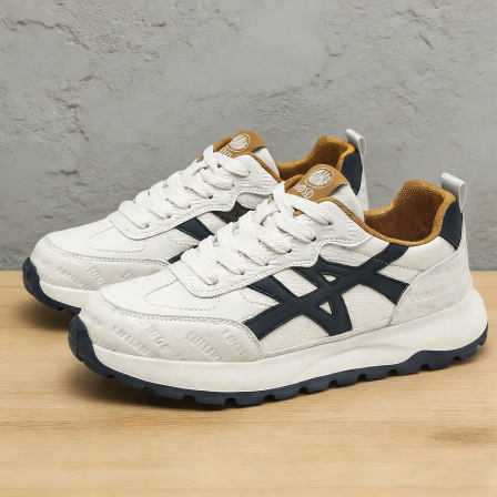 男鞋2026新款高级感轻奢休闲男士鞋子皮面防水耐磨厚底运动阿甘鞋