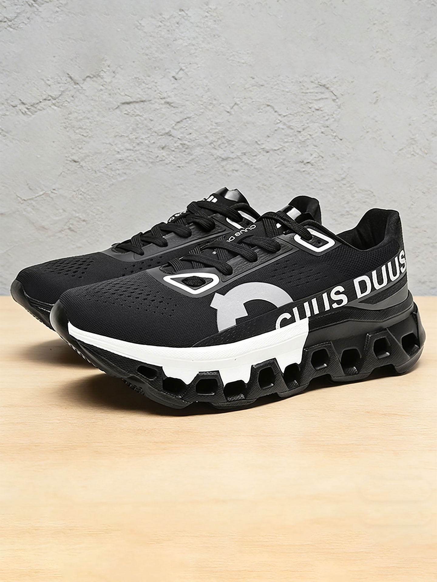 男鞋2026新款透气网面运动鞋男生防滑青少年耐磨厚底气垫跑鞋减震主图