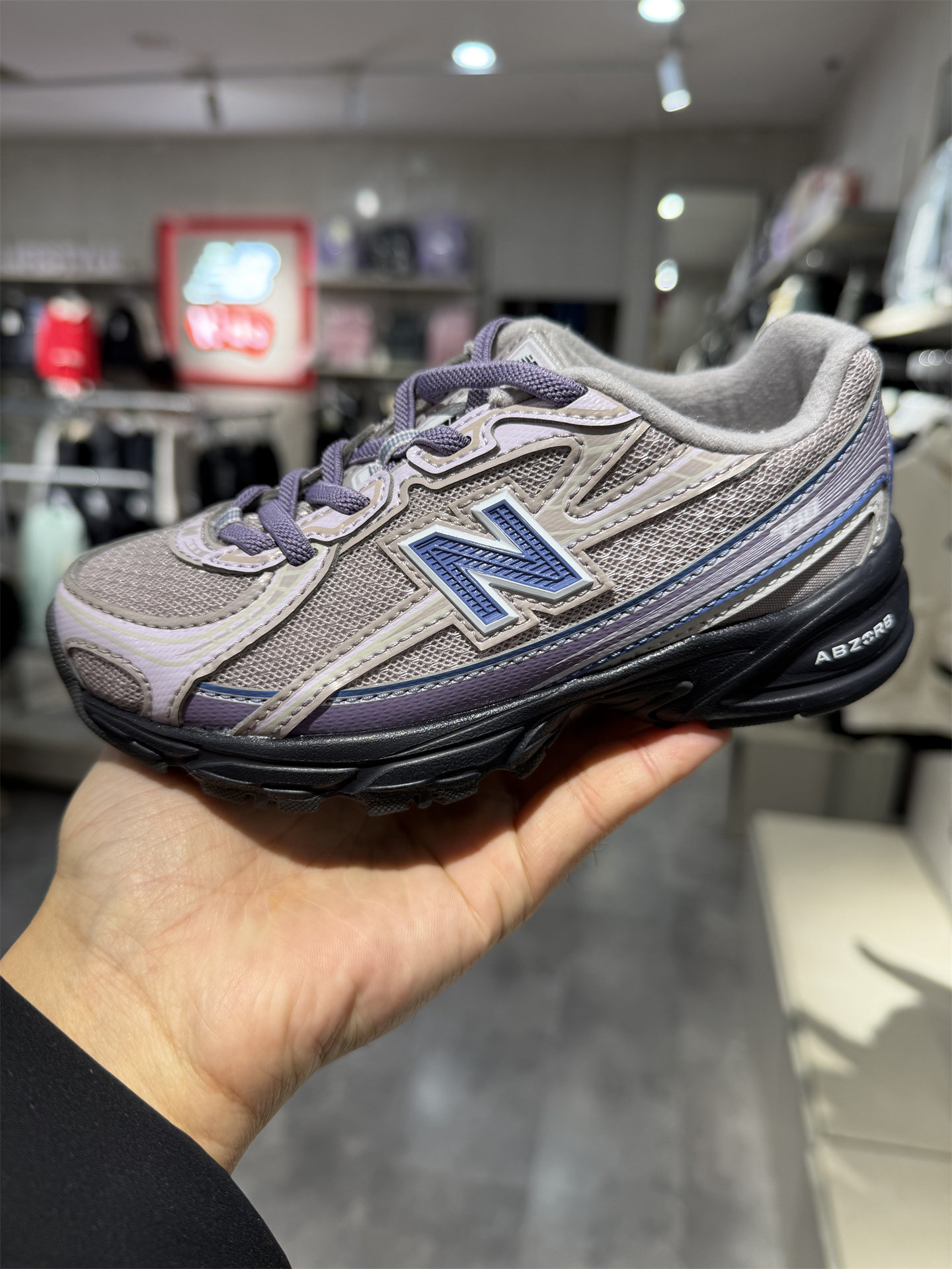 New balance NB童鞋26春新款男童女童儿童超轻软底跑步运动鞋740主图