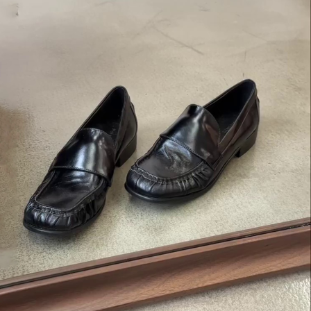 羊皮版~浅口方头通勤褶皱韩式乐福鞋橡胶底纯色新款百搭浅口单鞋