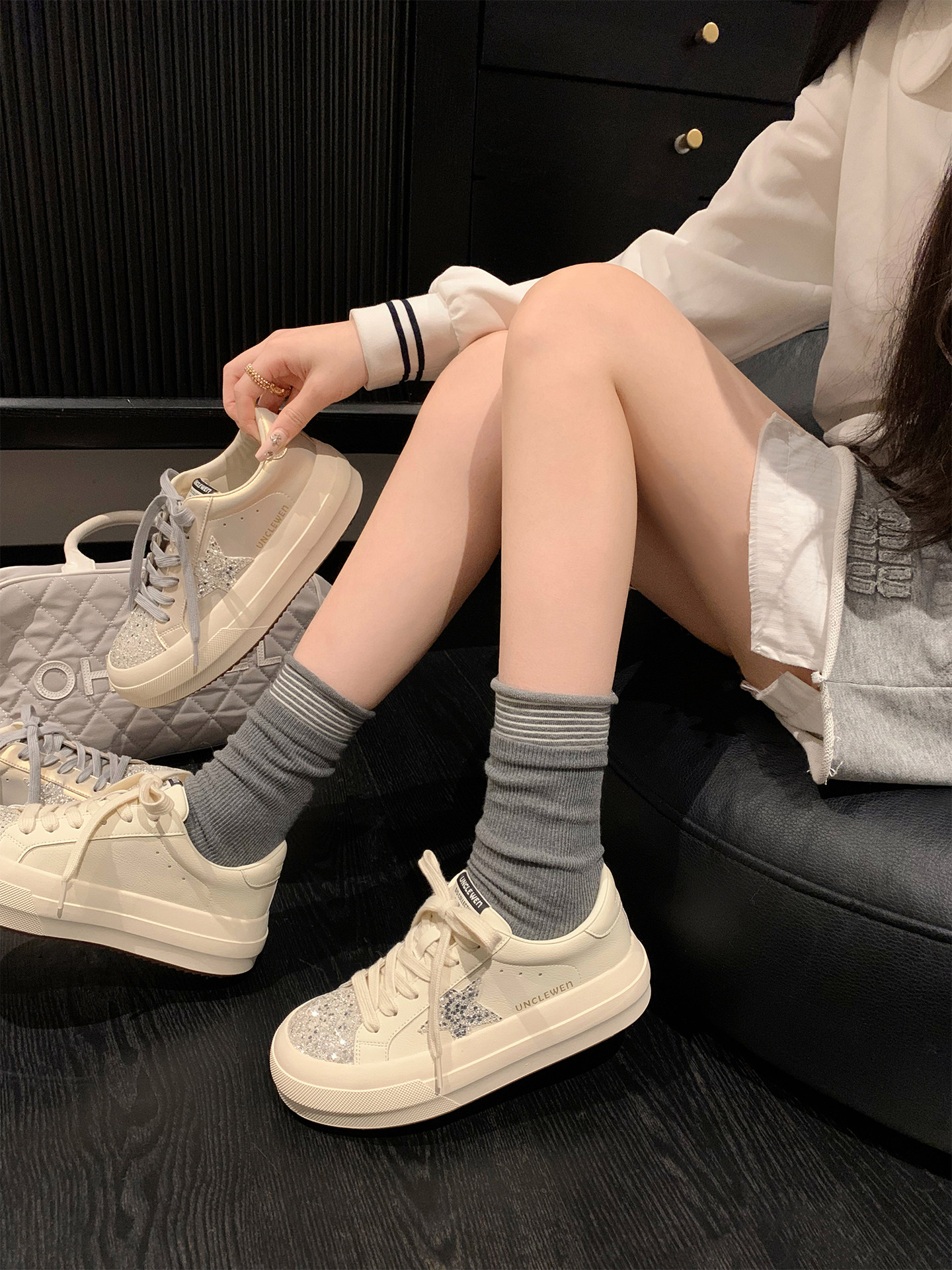 “稳叔”星星面包～真皮星星板鞋女春秋新款小白鞋厚底休闲运动鞋主图