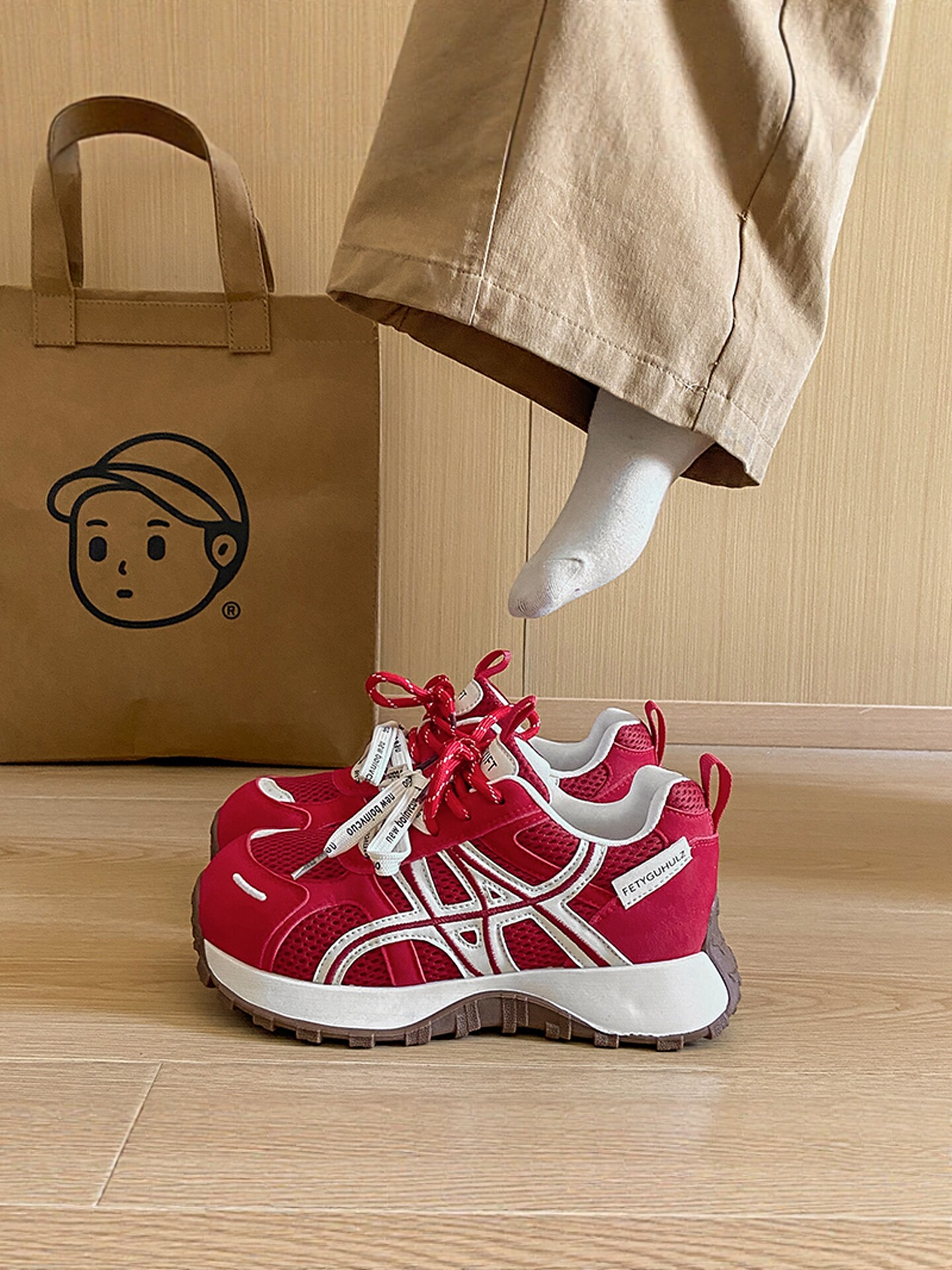 小蛮腰老爹鞋女2026年新款春季红色厚底运动休闲鞋增高小众德训鞋主图