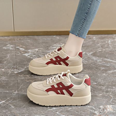 商场同款真皮德训运动鞋女2026新款春季爆款防滑软底不累脚孕妇鞋