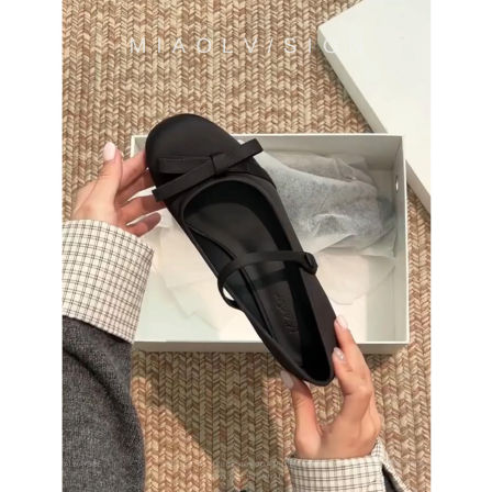 妙侣蝴蝶结甜美风一字带玛丽珍鞋2026春法式复古圆头粗跟浅口单鞋