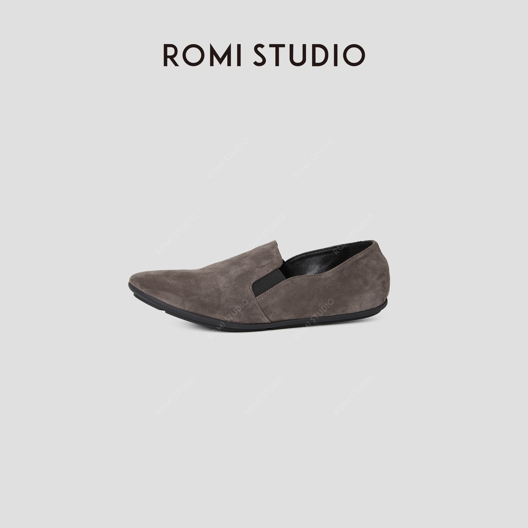 ROMI STUDIO牛反绒拼内里羊皮舒适柔软一脚蹬单鞋 RW24LP31242主图