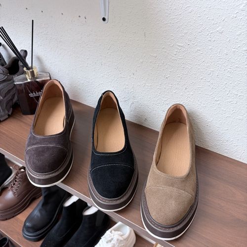 全皮面复古发泡底底厚底深口一脚蹬单鞋大码女鞋主图