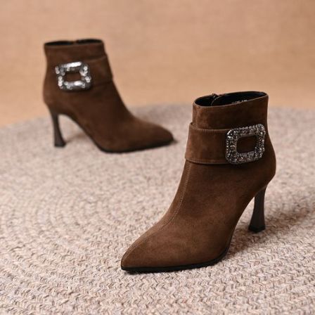 真皮羊皮水钻方扣磨砂尖头高跟短靴女秋冬气质百搭侧拉链时装靴