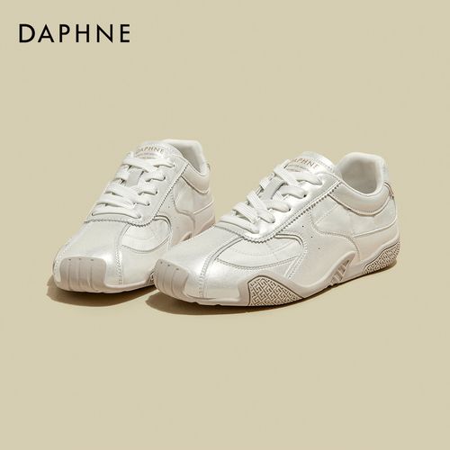 达芙妮厚底德训鞋女款2026春季新款时尚流行小白鞋休闲百搭运动鞋主图