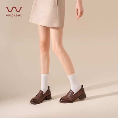 吴大叔百搭软底软面乐福鞋真皮休闲时尚女鞋复古皮鞋A71B1F1002A