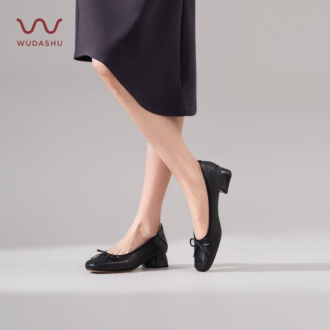 吴大叔法式方头真皮矮跟气质单鞋休闲舒适浅口芭蕾鞋A41B1F1018A主图