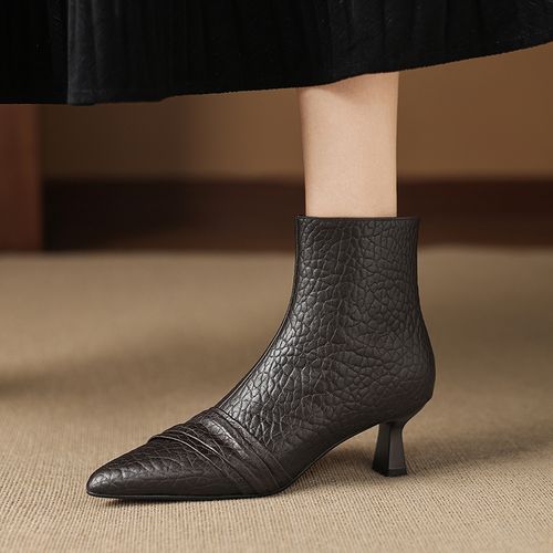 5.5cm黑色尖头高跟短靴百搭棕色侧拉链瘦瘦靴法式细跟气质时装靴主图