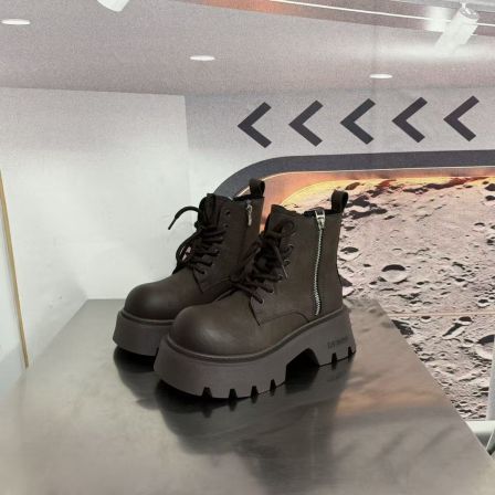 6702-18加绒新款2025精品百搭潮流马丁靴中筒烟筒黑色女士