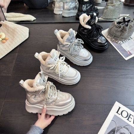 IG/IG现货增高6CM2025秋季时尚增高百搭爆款隐形休闲风女鞋60235