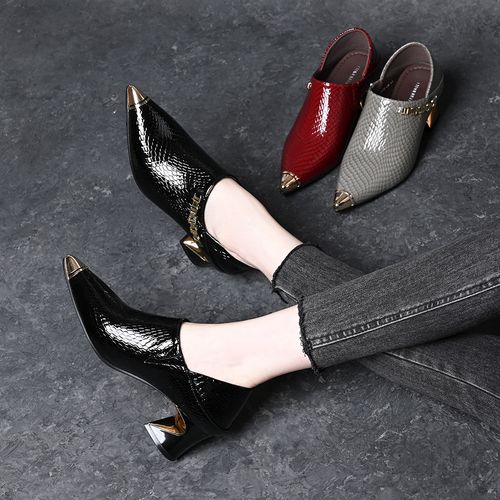 头层牛皮金属链条深口单鞋女2025春秋新款百搭尖头防踢粗跟高跟鞋主图