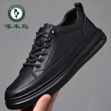 啄木鸟2026新款春秋真皮透气百搭低帮潮鞋男士时尚潮流休闲板鞋子