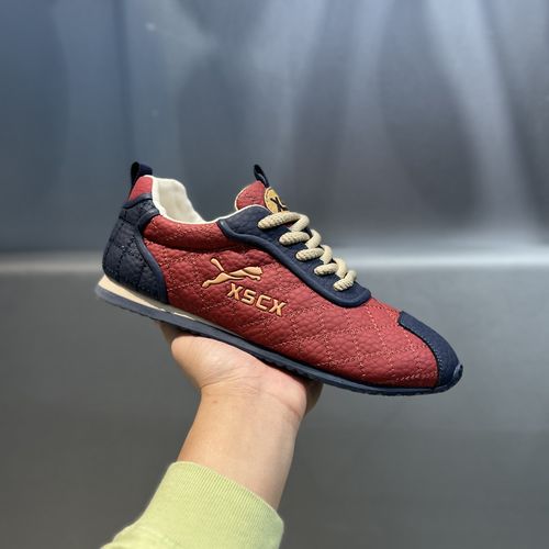 潮牌男士潮流休闲鞋时尚运动百搭软底软面舒适男士休闲开车小单鞋主图