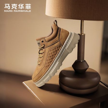 马克华菲男鞋厚底增高马丁靴男款2026新款高帮工装靴潮流男士靴子