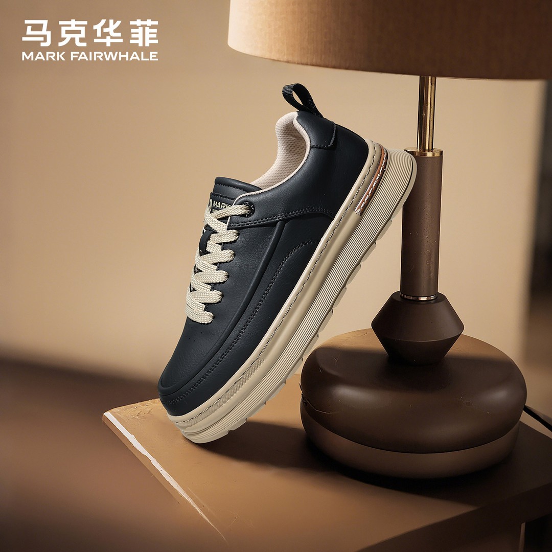 马克华菲男鞋2026新款秋季高级皮面运动板鞋男士厚底休闲皮鞋男款主图