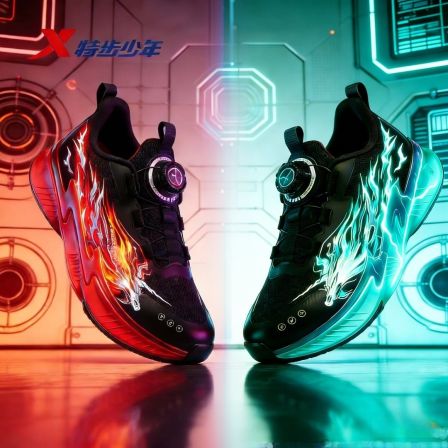 【敖2.0】特步儿童春季旋钮跑鞋中大童密网透气运动鞋674115114032/