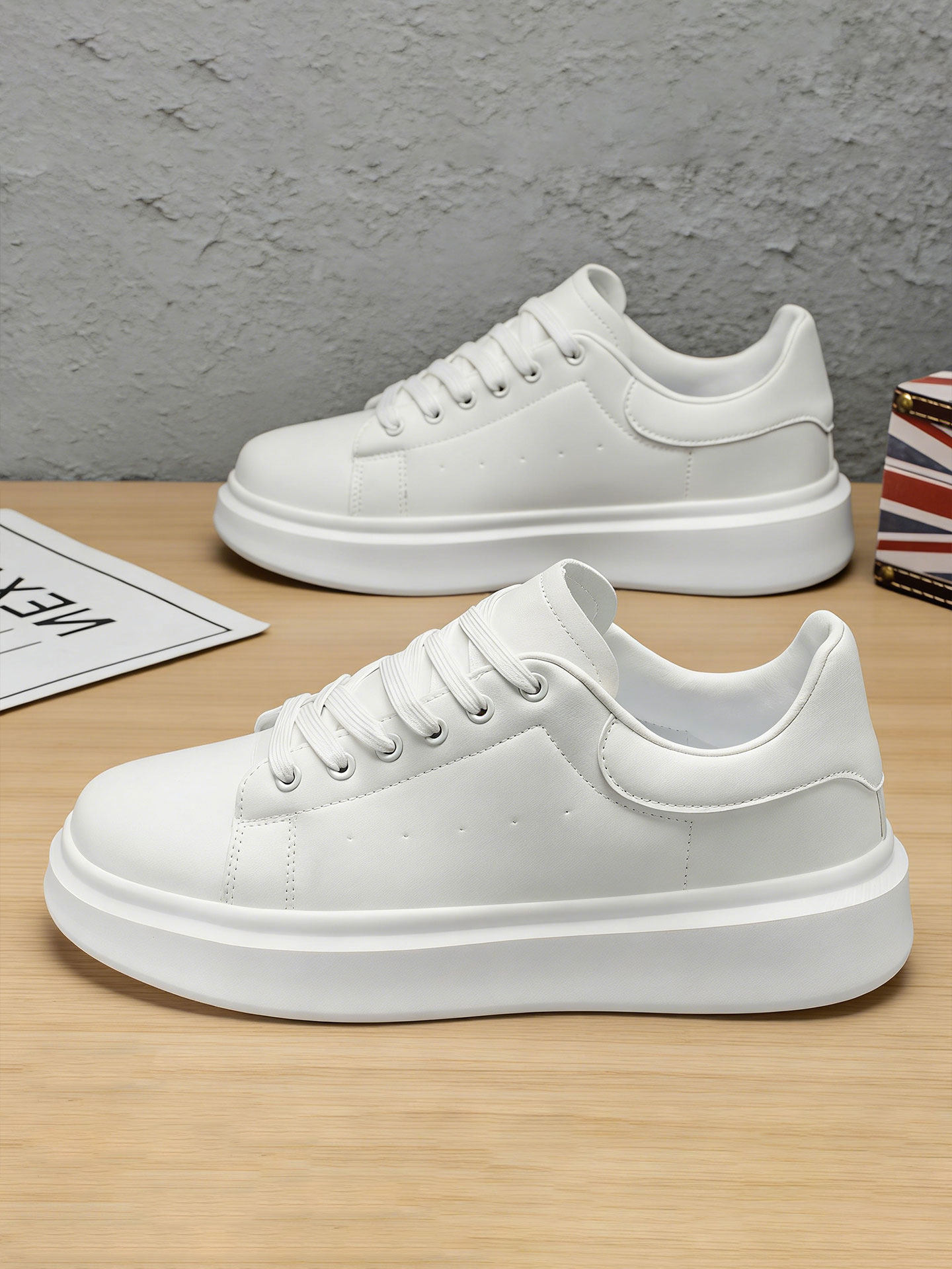 休闲鞋男士鞋子2026新款贝壳头皮面小白鞋青少年百搭增高厚底板鞋主图