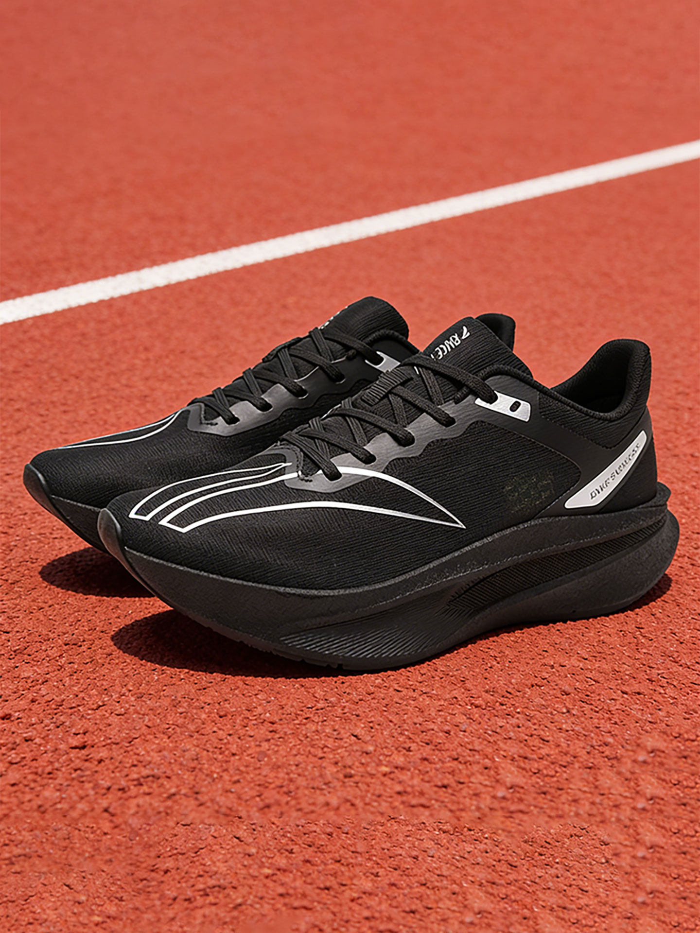 男鞋黑色跑鞋无碳板网面透气中小学生爆米花底超轻减震男士运动鞋主图