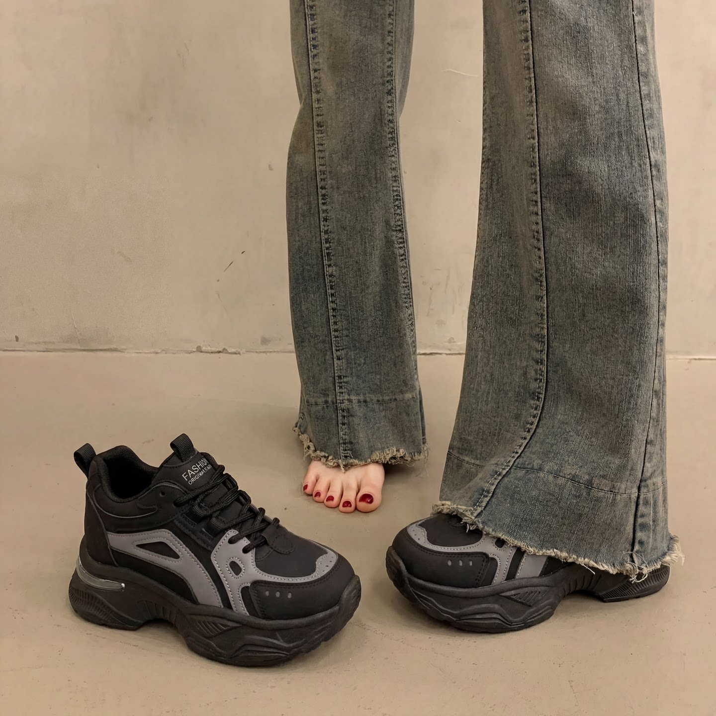 厚底内增高老爹鞋女2026新款爆款运动鞋女款百搭时尚防滑休闲女鞋主图