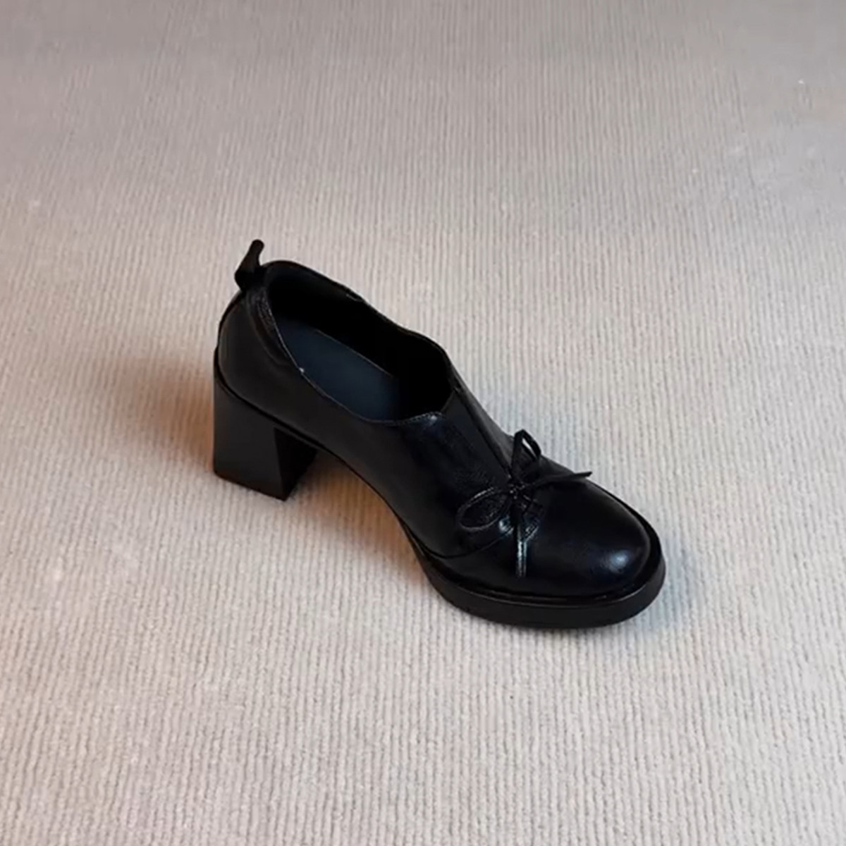 羊皮版~深口黑色高跟小个子乐福鞋女学院蝴蝶结一脚蹬休闲小皮鞋主图