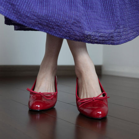 Wheat house ~！复古蝴蝶结浅口单鞋女低跟红色通勤圆头芭蕾舞鞋