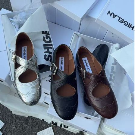 诗歌兰女鞋春款时尚百搭英伦风平底复古布洛克单鞋玛丽珍鞋