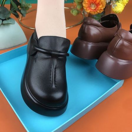 皮鞋圆头单鞋乐福鞋轻职风60英伦风秋季皮带中跟百搭