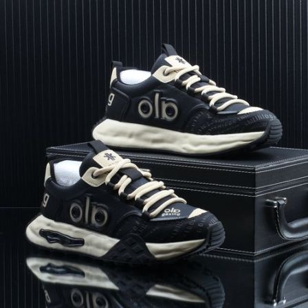 高级感潮牌运动休闲阿甘老爹鞋男款2025冬季新款加绒保暖增高男鞋