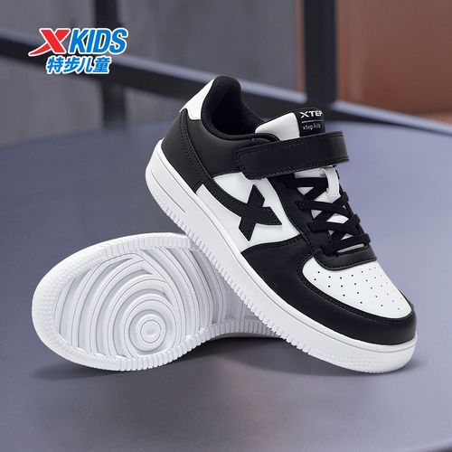 特步儿童鞋子男童运动鞋2026新款大童学生过年休闲板鞋6-12岁潮款主图