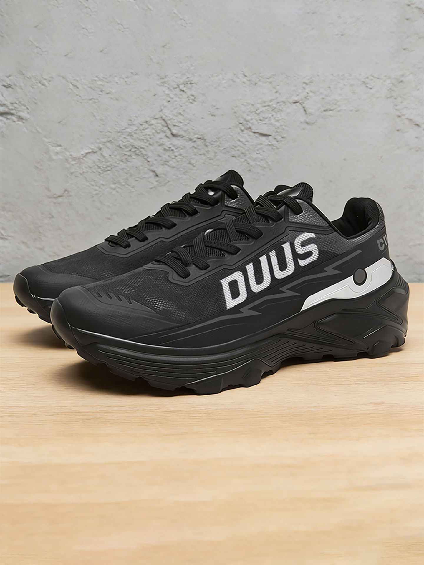 户外运动男鞋46大尺码男士透气防滑专业登山鞋厚底耐磨休闲徒步鞋子主图