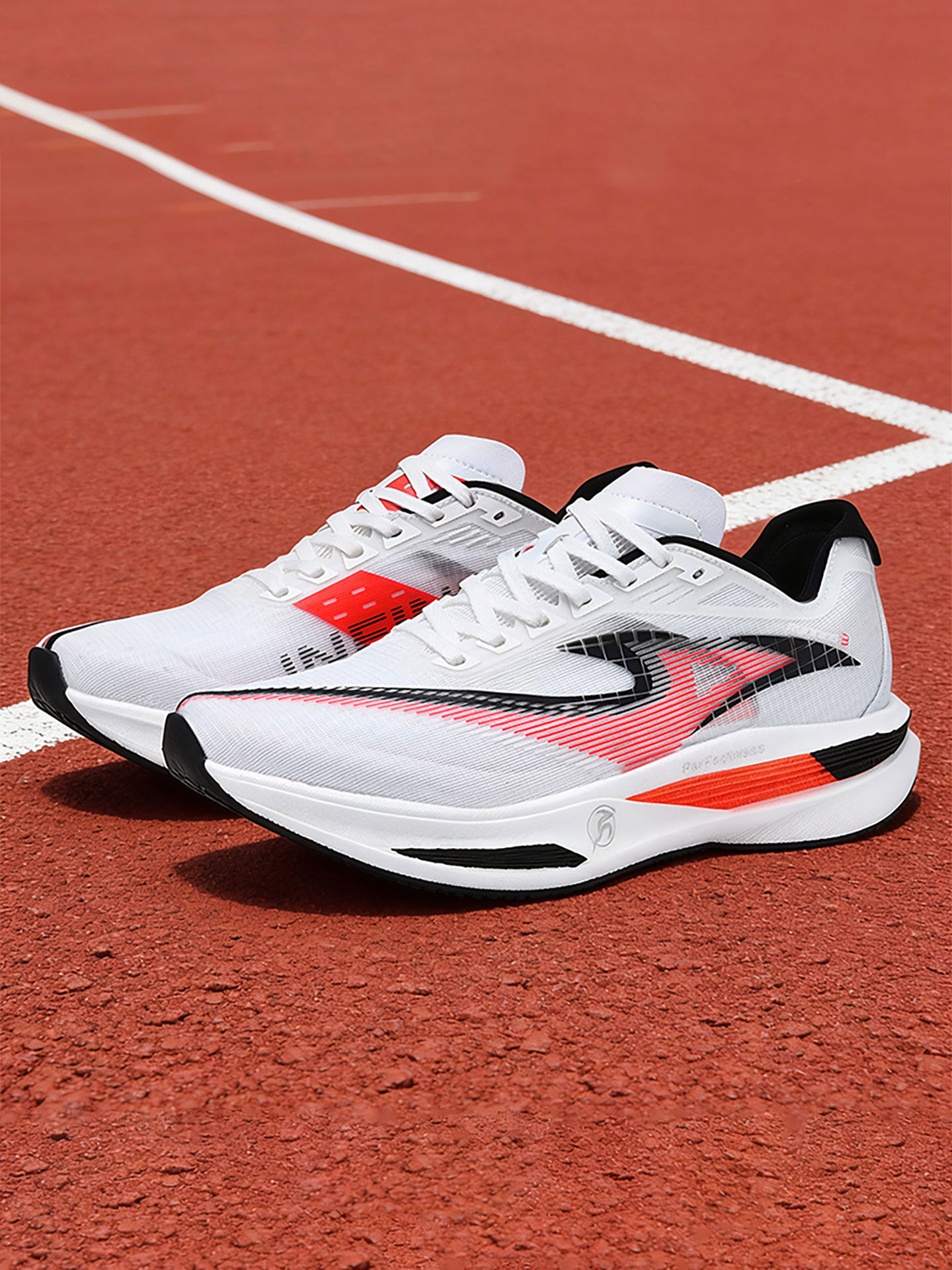 青少年男生透气运动鞋子减震中小学生不带碳板男孩防滑竞速跑步鞋主图