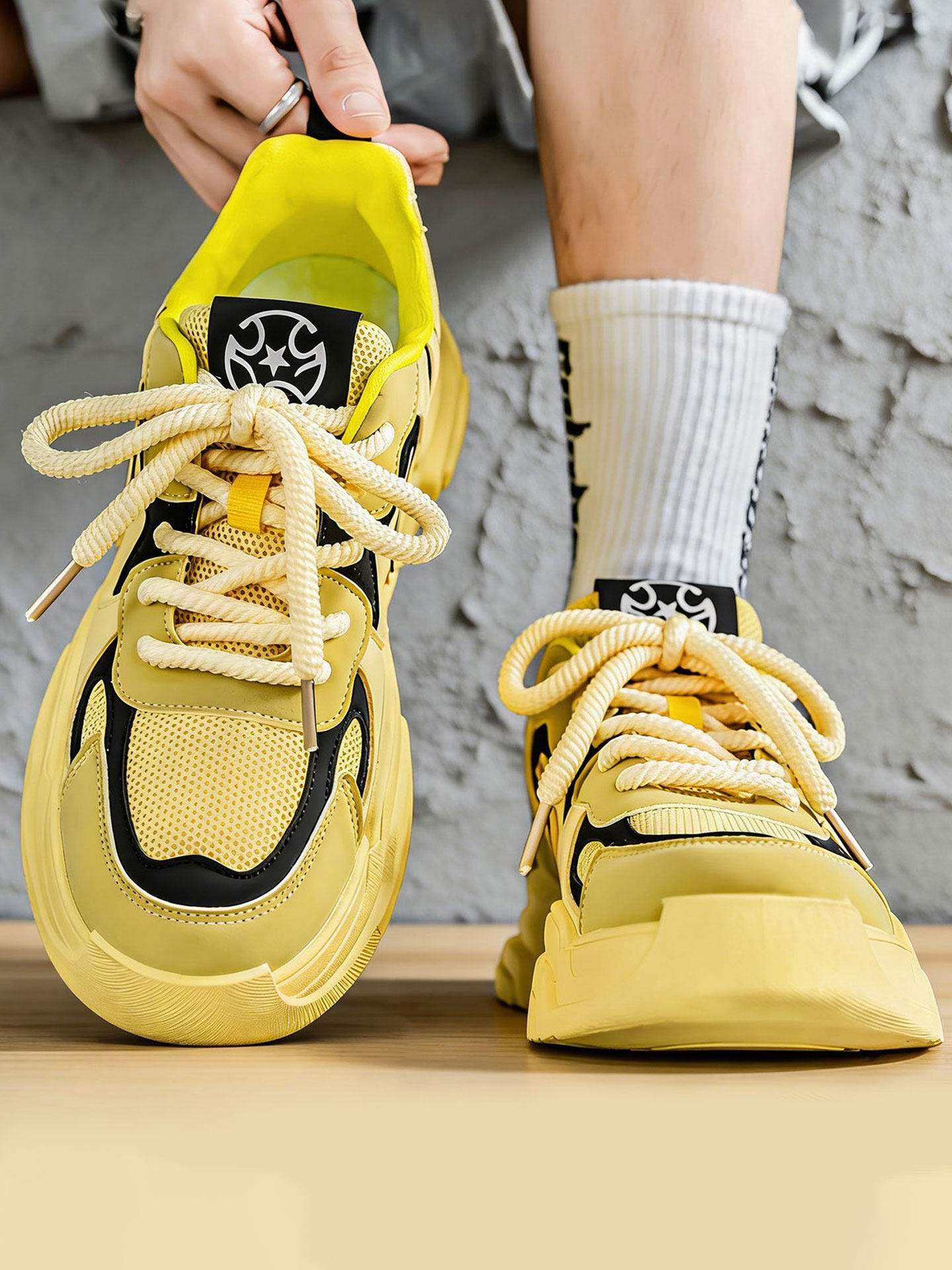 男款鞋子黄色网面透气青少年厚底耐磨滑板鞋个性潮流男休闲增高鞋主图