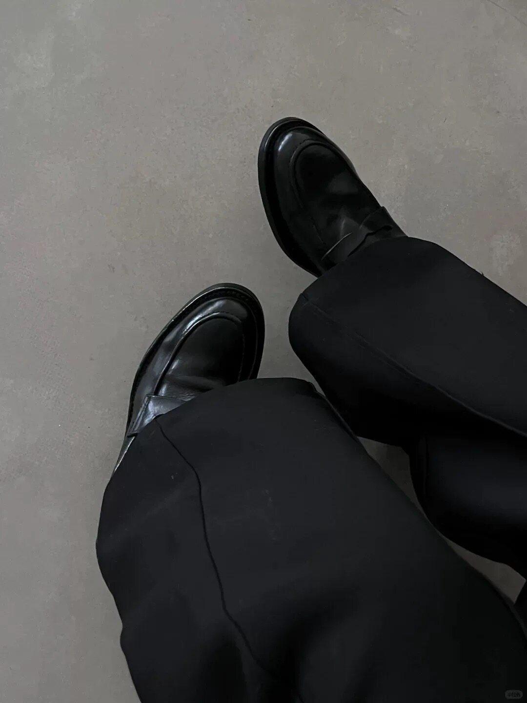 老钱风尖头vibe德比水洗褶皱黑色乐福鞋男士休闲商务厚底通勤皮鞋主图