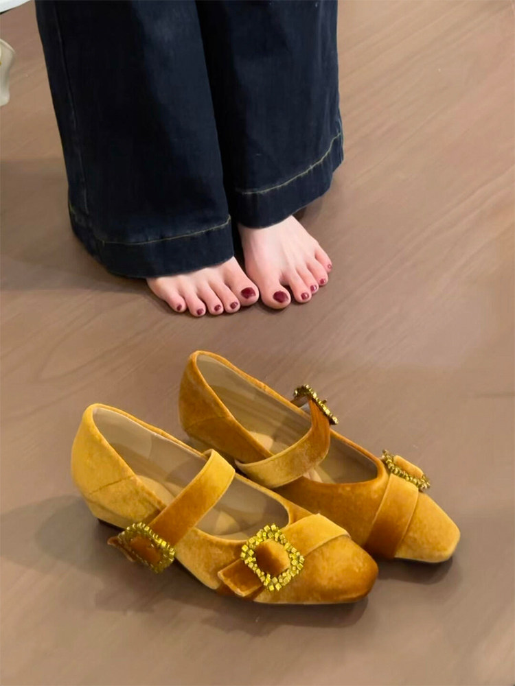 羊皮版~法式丝绒高级感小众优雅玛丽珍鞋女一字带设计感方头单鞋主图