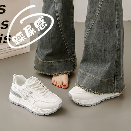 女鞋踩屎感阿甘运动鞋女2026年春季新款厚底增高老爹休闲鞋显脚小