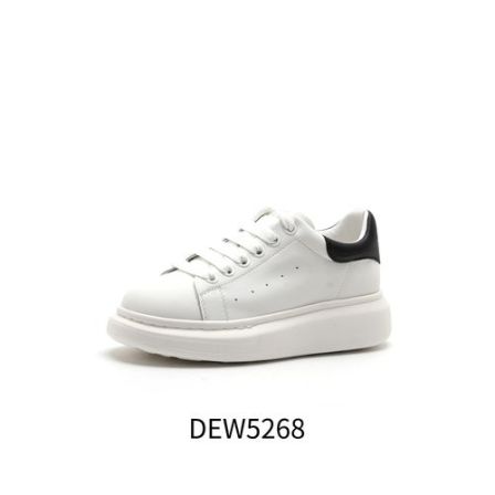 【聚新汇】DEW5268简约时尚休闲风格设计师经典百搭纯色板鞋