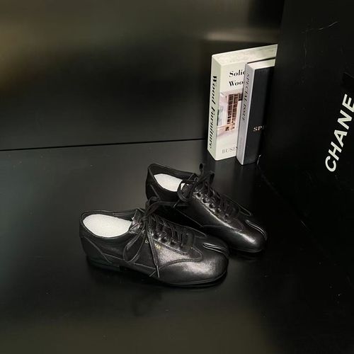 【分趾德训 】2026超软糯羊皮薄底休闲运动鞋女德训鞋小白鞋25-10主图