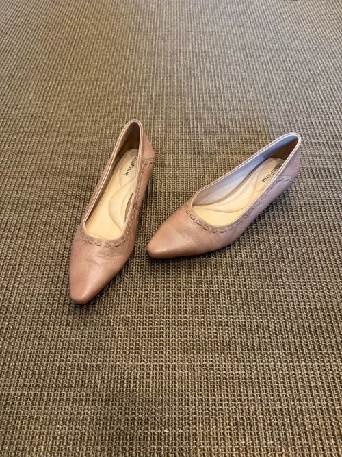 秋季2025新款轻职风简约低跟时尚百搭皮鞋通勤一脚蹬浅口坡跟单鞋主图