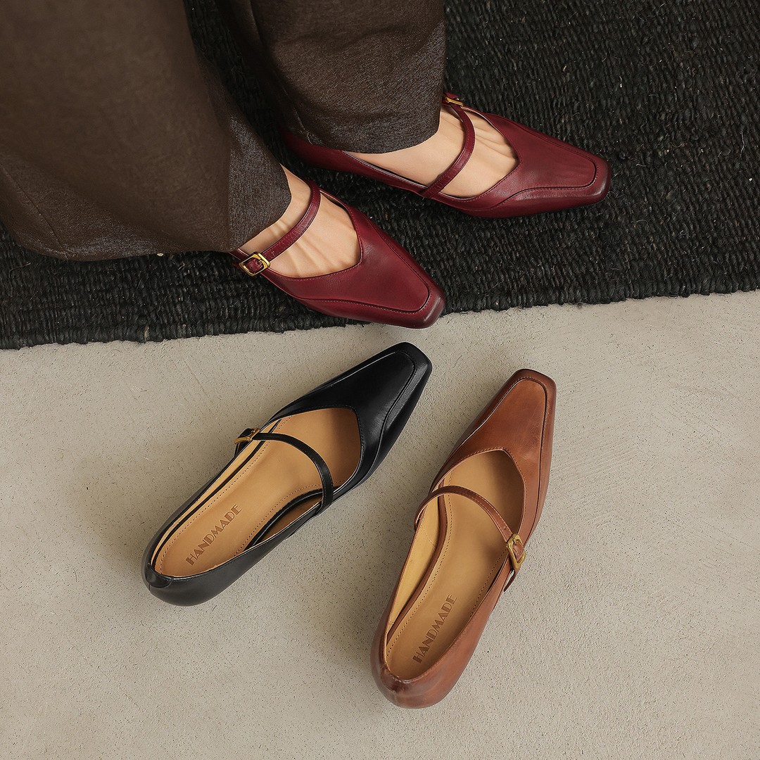 33-40码|4cm内增高|黑/酒红/棕|陈摸鱼方头极简一字扣玛丽珍单鞋主图