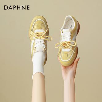 达芙妮舒适百搭板鞋女2026夏季新款透气轻便运动鞋软底网面休闲鞋