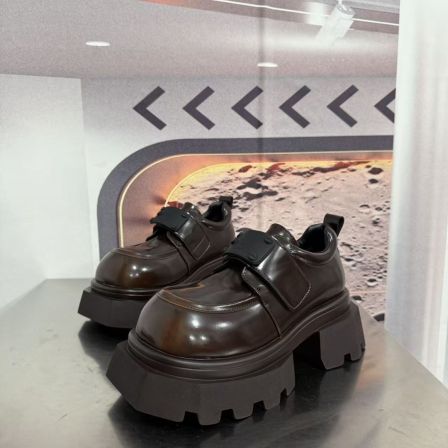 8667-1绒新款2025厚底乐福鞋学院风小皮鞋圆头百搭单鞋