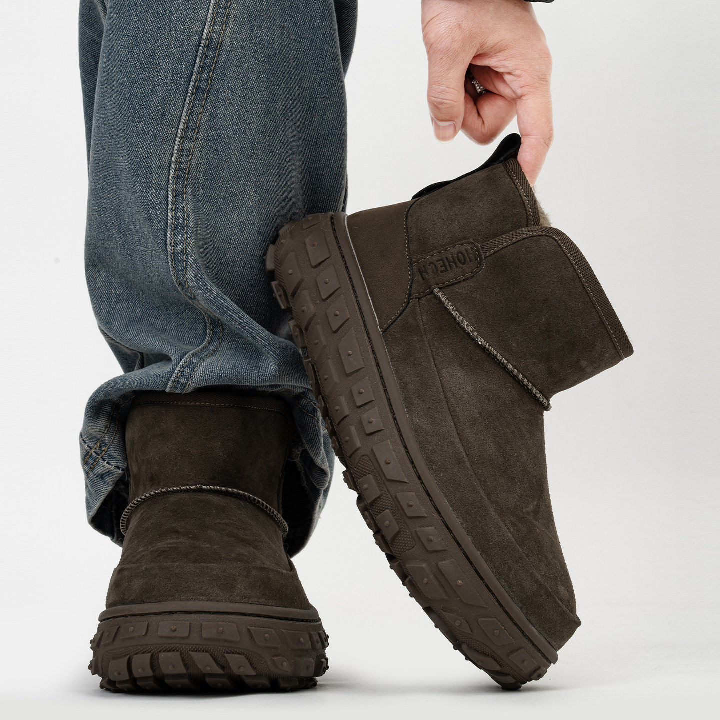 户外轮胎底雪地靴男款冬季加绒加厚保暖防滑厚底切尔西短靴棉鞋主图