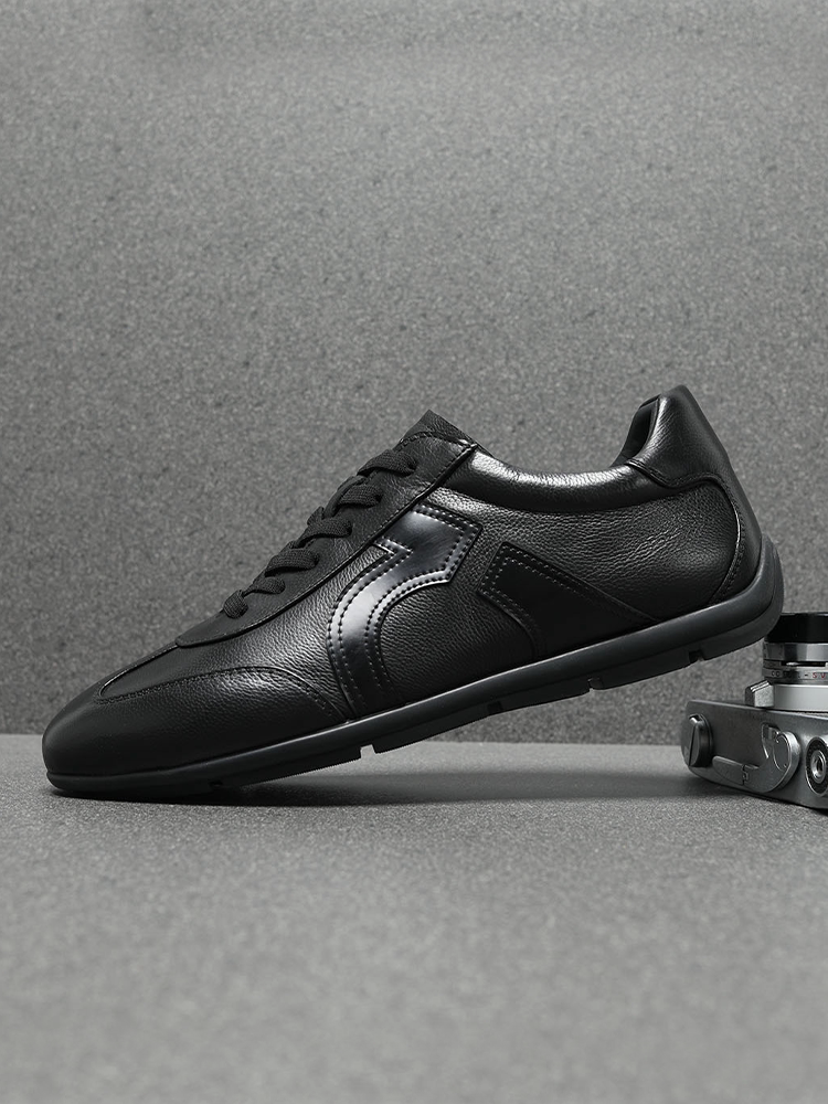 2026春季新款德训鞋男真皮黑色潮牌高端休闲皮鞋软牛皮豆豆板鞋男主图