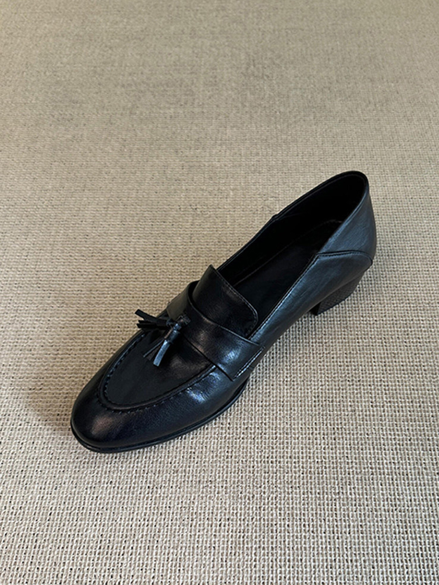 Wheat house ~！法式复古流苏粗跟乐福鞋女圆头一脚蹬通勤小皮鞋主图